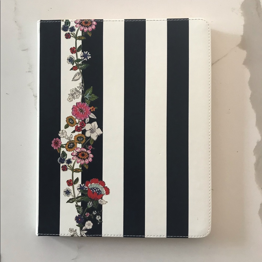Vera Bradley Leather Notebook (brand new!)